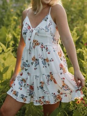 Garage White Floral Tie-Front Dress
